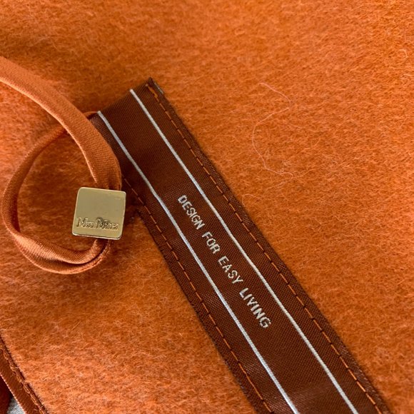 S' MaxMara Leather Jacket - Picture 5 of 6